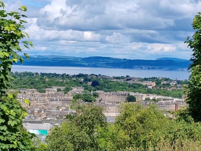 Calton Hill: Edinburgh's Panoramic Jewel