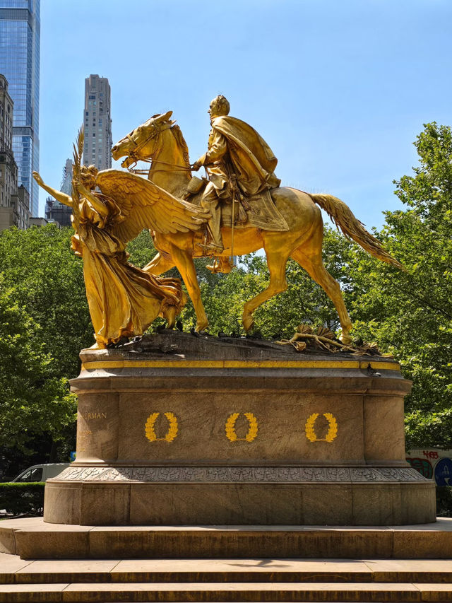 Central Park Snapshots: The Green Soul of New York City 🌳🍂🏙️