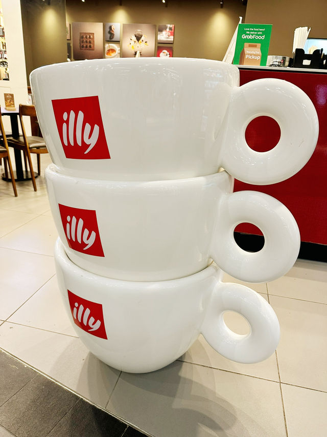 イタリアの風を感じる、illy Caffèで旅のリセットを