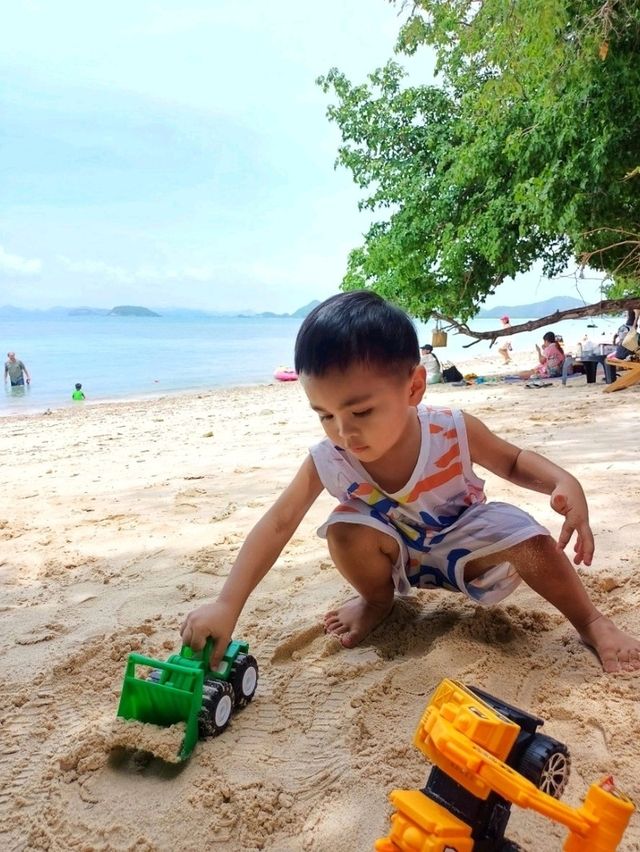 กิจกรรมบนเกาะ