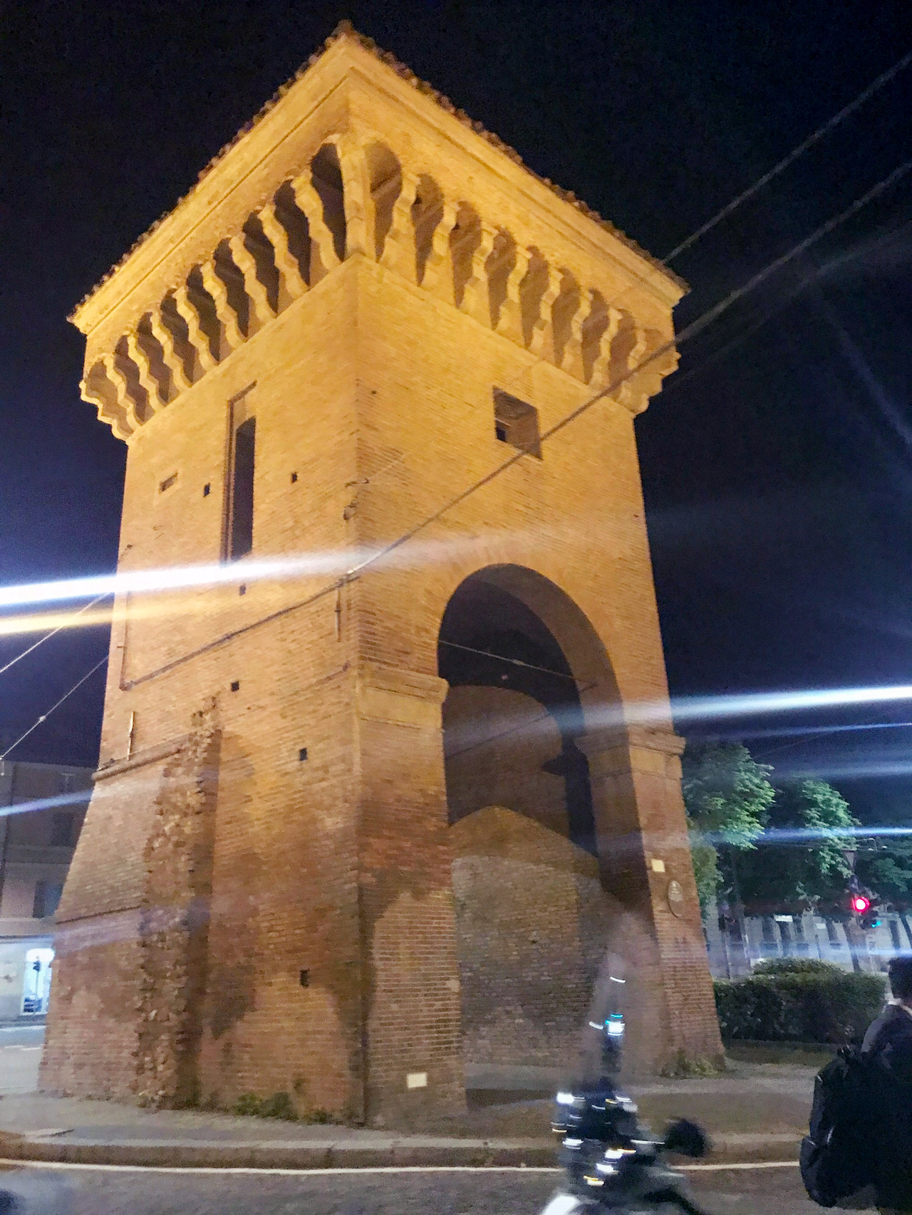 🇮🇹 ทัวร์เดินชมเมืองโบโลญญาและช้อปปิ้ง✨