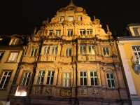 The Veins of Cobblestone: How to Read a City's Age and Memory in the Square's Pavement