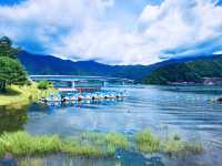 🏞「當富士山倒映在湖中，時間彷彿靜止。」