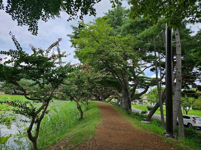 Seochulji Pond Seochulji Pond