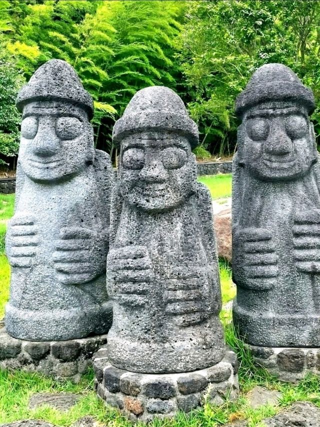 Tranquil Beauty: Spirited Garden, Jeju Tranquil Beauty: Spirited Garden, Jeju