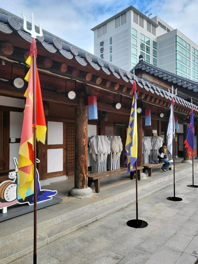 가을을 즐기기 좋은 전주한옥마을 데이트코스
