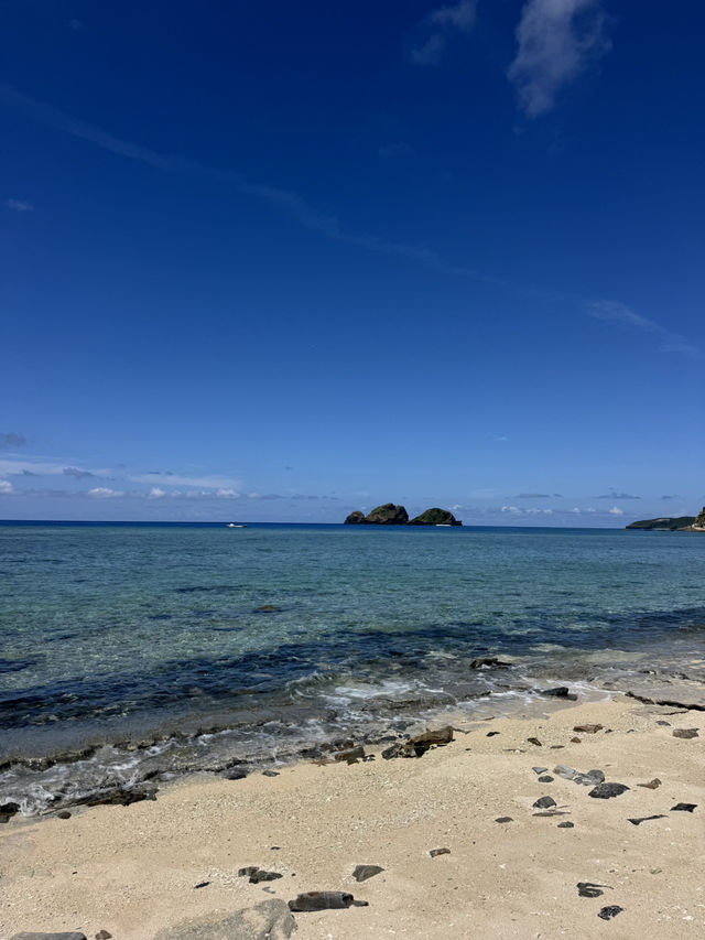 【沖縄・阿嘉島】透き通る海と静けさが魅力の「クシバルビーチ」🌊🌴