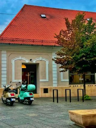 🌆 Cluj-Napoca – The Cultural Heart of Transylvania