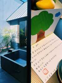상하이의 속도를 잠시 멈추고, 아만에서 리셋한 하루