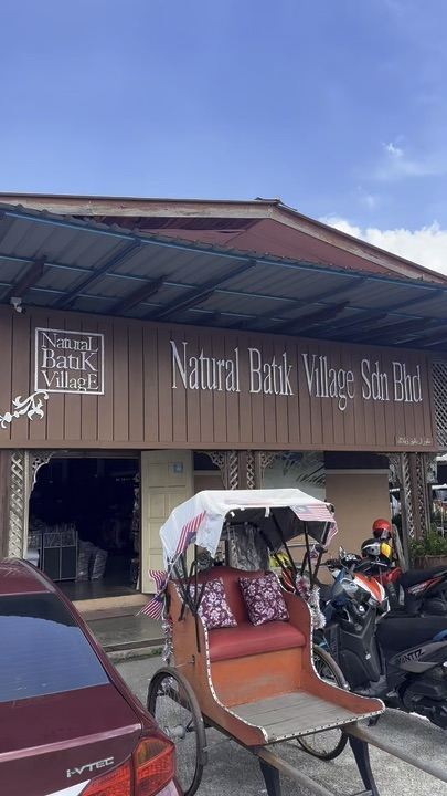 BATIK PAINTING IN KUANTAN