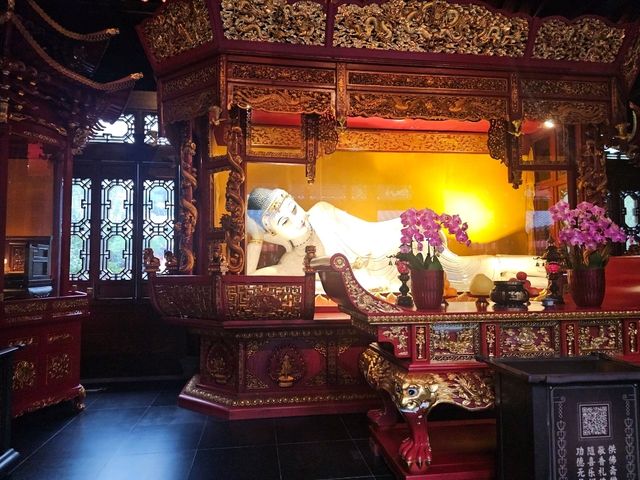 วัดพระหยก (Jade Buddha Temple)