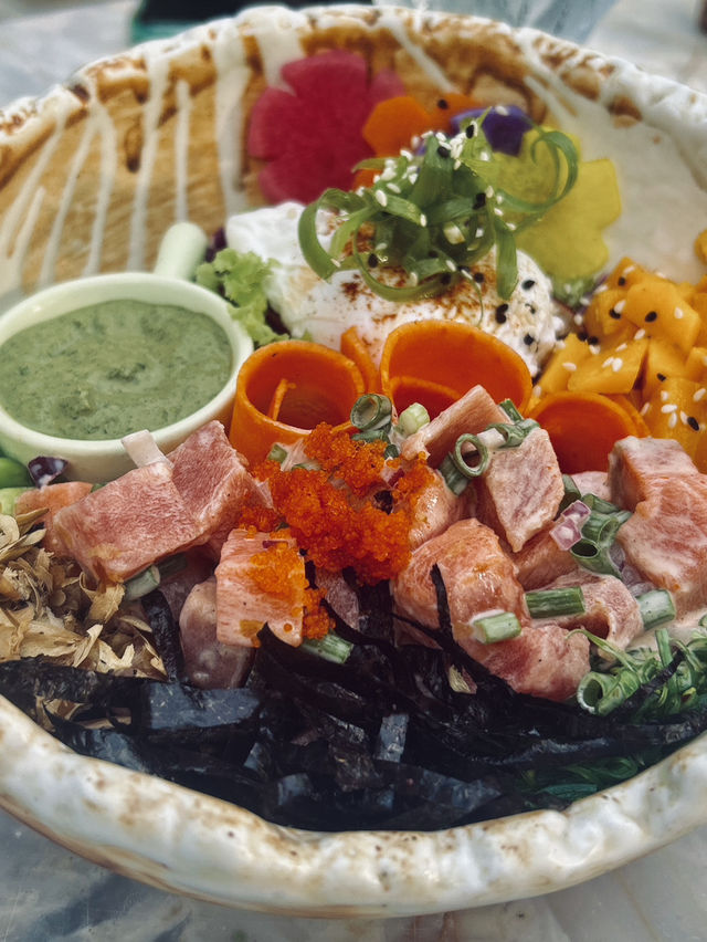 Cafe Maruja – Station 3, Boracay: Brunch & Beachfront Chill 🌴☕