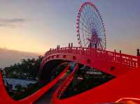 บรรยากาศกลางคืน  Sun Wheel