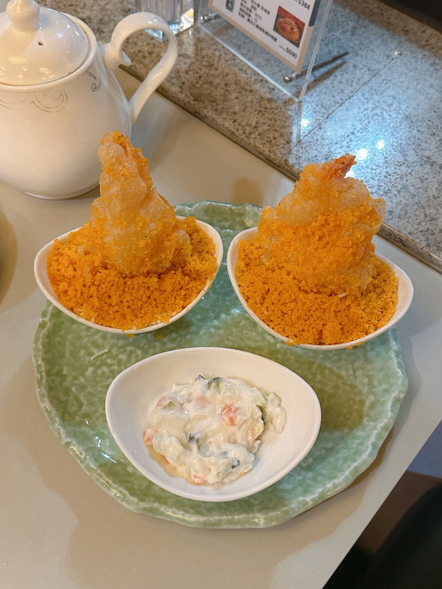 人氣餐廳招牌避風塘辣蟹🦀 人氣餐廳招牌避風塘辣蟹🦀