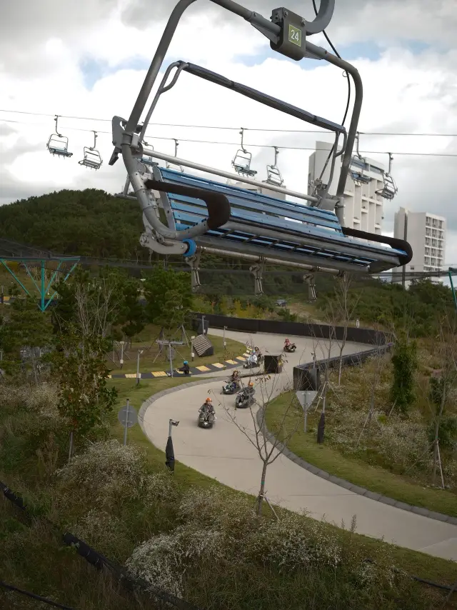 Osiria家庭逃亡——童話般的樂趣與釜山海岸驚喜的完美結合