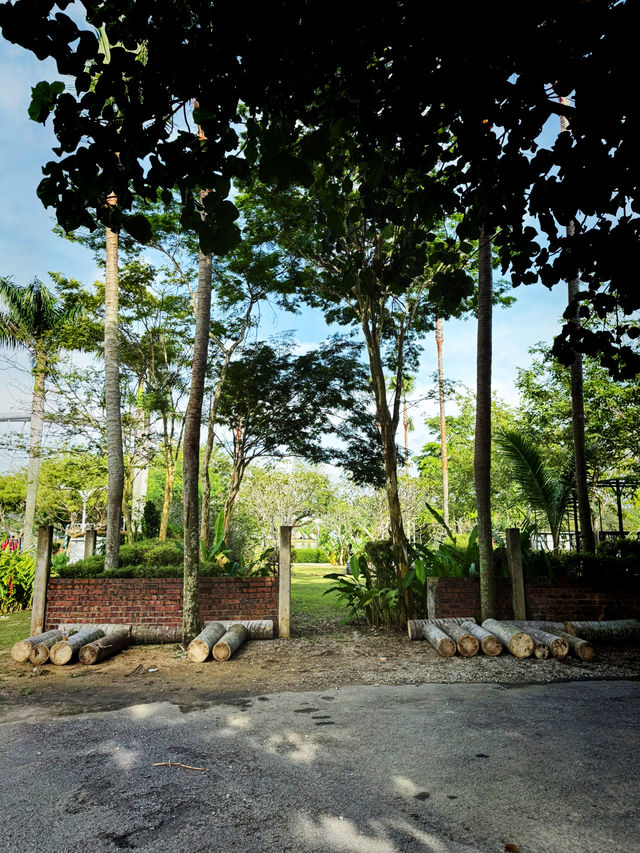 A Blissful Escape at Anjung Floria Putrajaya A Blissful Escape at Anjung Floria Putrajaya