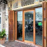 คาเฟ่ฟีลคลาสสิคน่านั่ง ย่านหัวลำโพง #กรุงเทพฯ