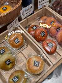 🐶🥯✨ Crispy Dog Bakery — คาเฟ่เบเกิลสุดคิวต์