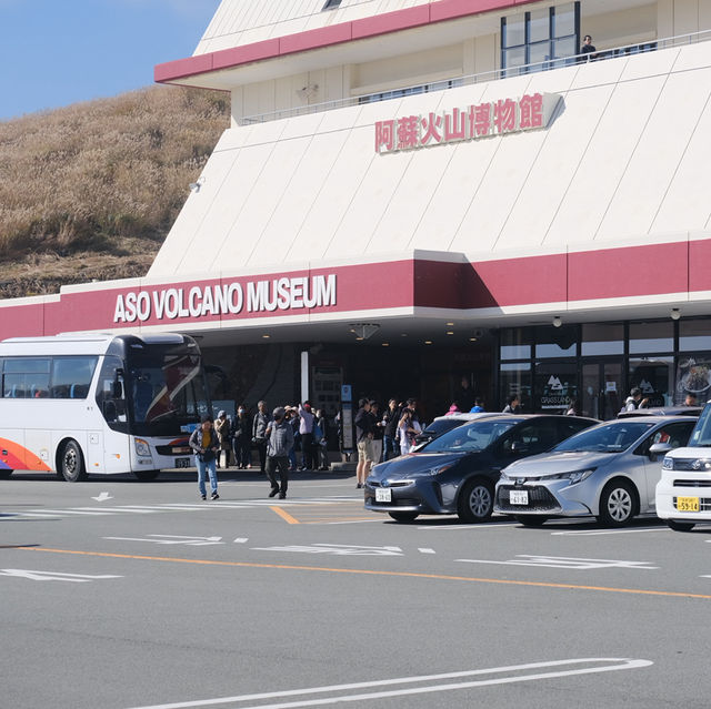 ภูเขาไฟ ASO “The Breathing Earth 🌍” ภูเขาไฟ ASO “The Breathing Earth 🌍”