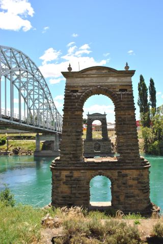 Alexandra: The Golden Heart of Central Otago