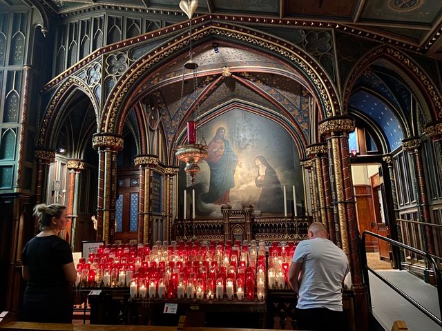 Notre-Dame Basilica in Montreal 🇨🇦