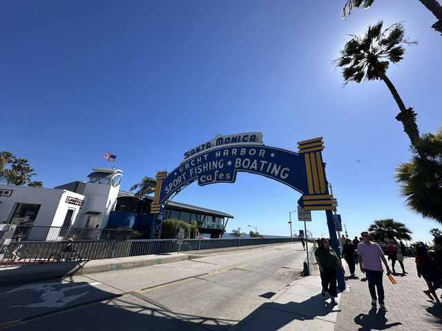 One of the best thing to do in LA @Santa Monica