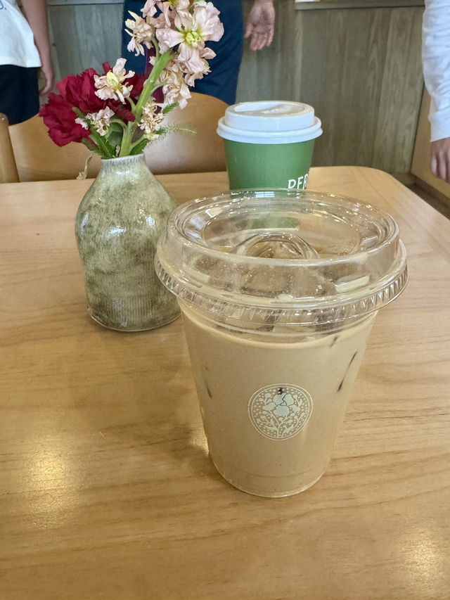 美國內華達州Reno 必去咖啡廳：Perenn Midtown咖啡廳