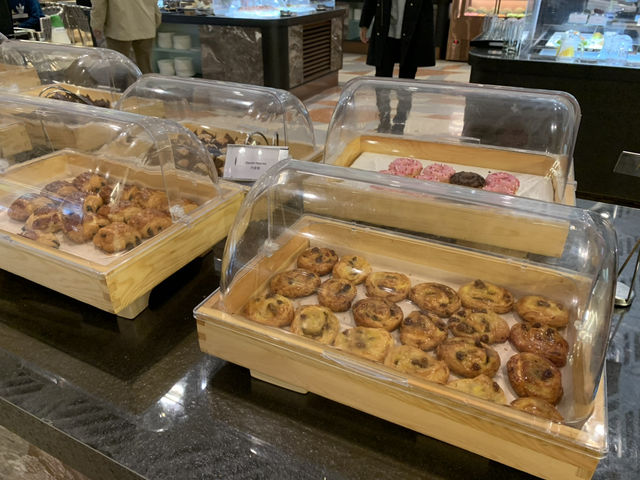香港高級酒店花浴海景享受🌊  遊西貢墟嘆特色cafe