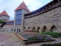 พามาเที่ยว Tallinn เมืองในนิยาย 