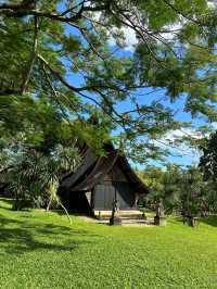 📍 Baan Dam Museum, Chiang Rai, Thailand 🖤