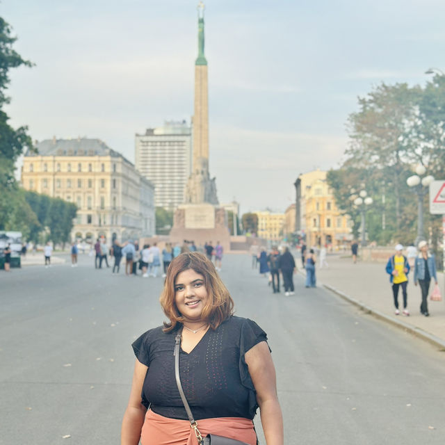 Stand tall with Riga’s liberty monument!