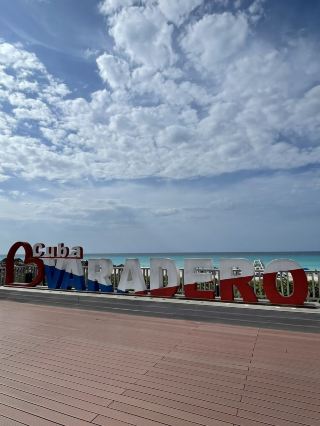 🏖️ Varadero: Caribbean Paradise in Cuba 🌴