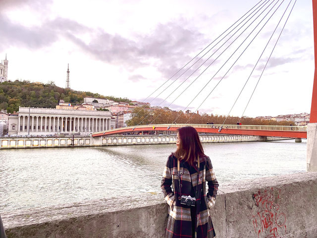 Autumn in 🇫🇷 Lyon: A City Painted in Colours 🍁🍂