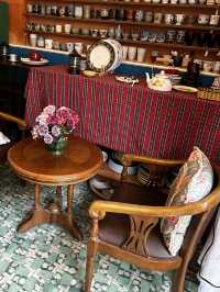 Vintage hidden cafe in Da Nang 👀