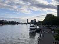 Budget Budget Budget Frankfurt Trip – Trust