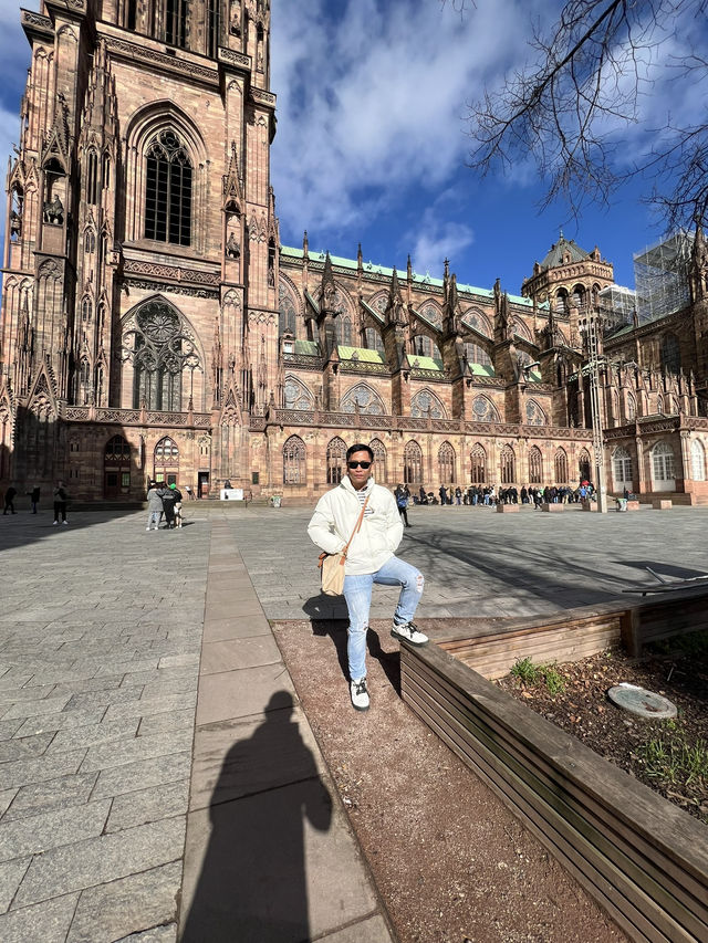 Skyward Majesty – Strasbourg’s Notre-Dame Cathedral Will Leave You Speechless ✨🕍  