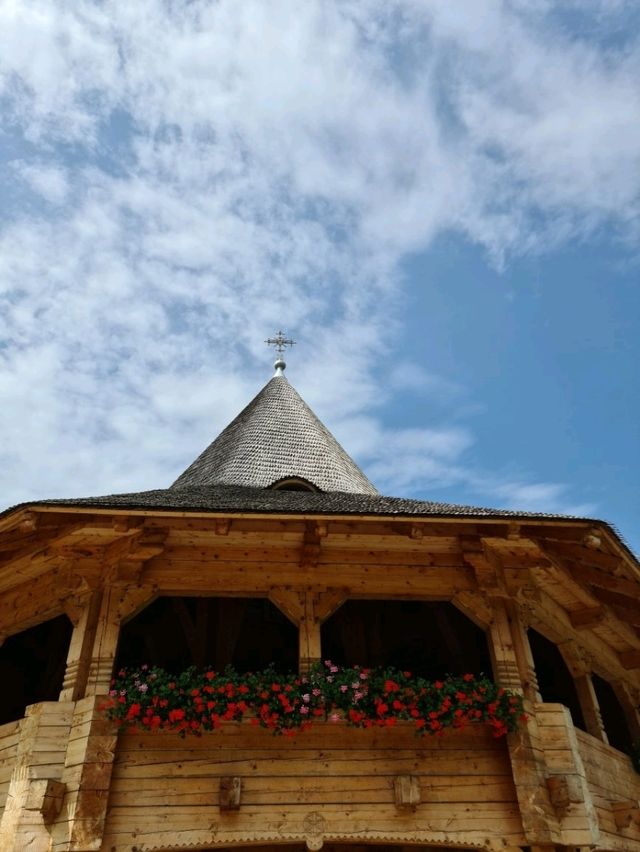 🕊️ Peace, Wood & Spirituality: Discover Bârsana Monastery in Maramureș