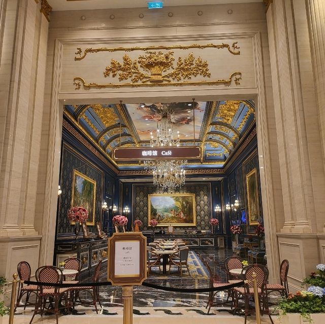 🇫🇷✨ A Slice of Paris in the Heart of Macao — The Parisian Experience Awaits! 🗼💫 🇫🇷✨ A Slice of Paris in the Heart of Macao — The Parisian Experience Awaits! 🗼💫