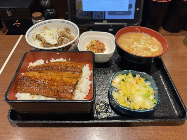 Amazing Tokyo Food🍱🍜🍛🍣🥢