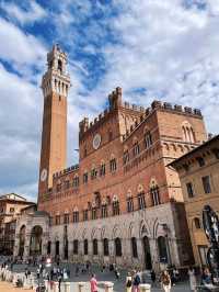 Sunny Fall Escape🍁