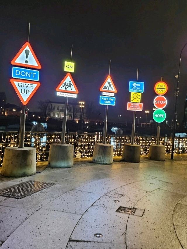 Cozy Christmas Magic🎄