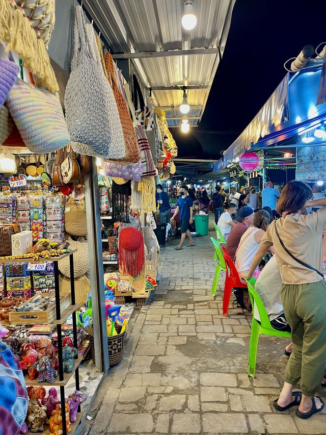 Ao Nang Night Market - Krabi