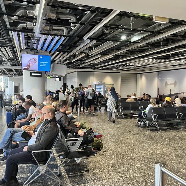 Frankfurt airport transit 