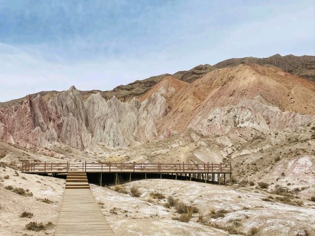 Surreal Alien Valley in Gansu 🇨🇳