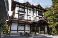 愛因斯坦也住過，日本最古老的西式酒店