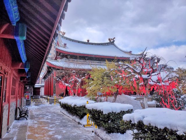 煙台天后行宮雪景