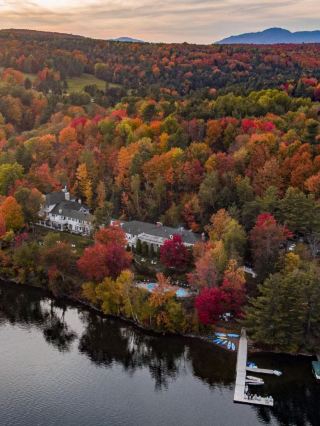 🌟 Quebec's Hidden Gem: Luxe Lakeside Retreat 🌟