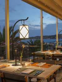 🌟🏨 Ayvalık's Hidden Gem: Murat Reis Otel 🌊