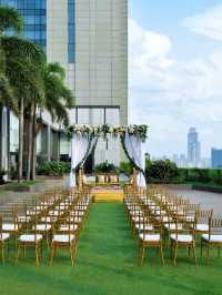 🌟 Mumbai Marvels: St. Regis' Luxe Comforts 🌟