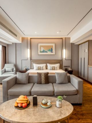 🌟 Chongqing's Comfy Stay: Jiayuan Starlight Hotel 🛎️